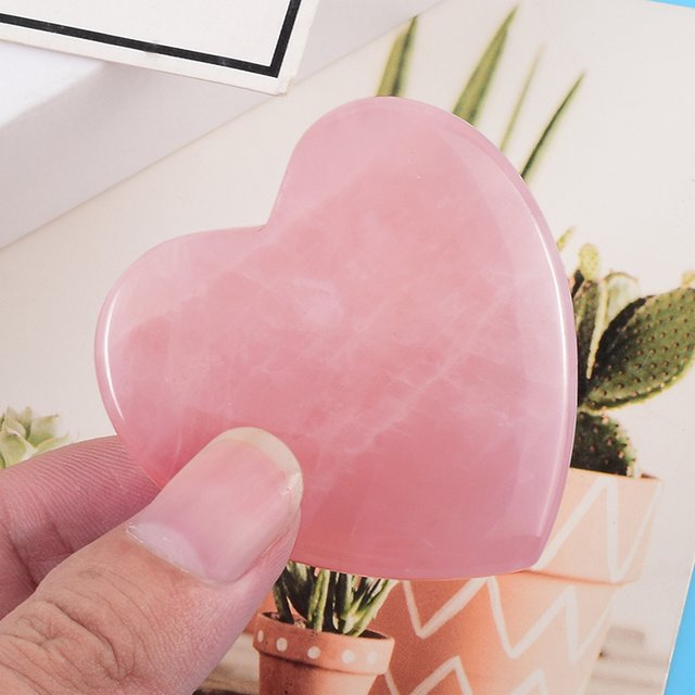 1pc 6cm Rose Quartz Guasha Board Heart Pink Crystals Stone Gifts Natural Quartz Love Crystal Home Decor Good Gift Skin Care Tool