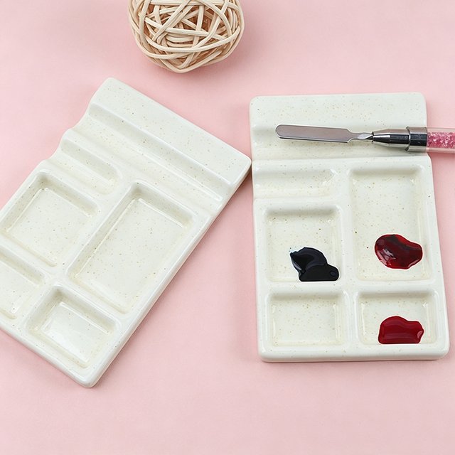 Ceramic Nail Art Color Palette and Pen Holder For Coloured and Blending with Nail Polish Glue Multifunctional Manicure Nail Tool