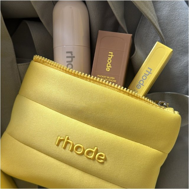 Brand Lemontini Makeup Toiletry Bag Lip Gloss and Blusher Lip Oil Balm Blush Milk Essence Water Facial Cleanser Face Nursing