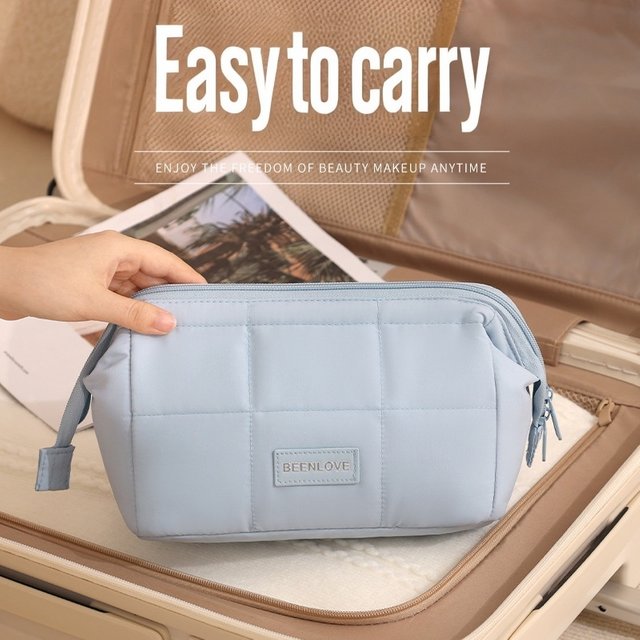 Light Luxury New Cloud Wire Open Handheld Makeup Bag Simple and Fashionable Large Capacity Storage Bag Portable Storage Bag