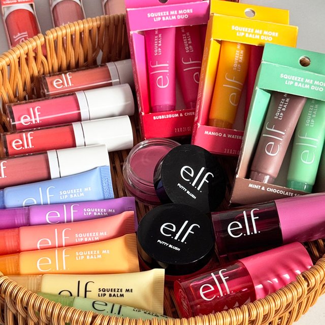 E.l.f Squeeze Me More Lip Balm Duo Hydration Lip Balm Camo Liquid Blush Sheer for It Blush Tint Putty Blush Brand Cream Blush
