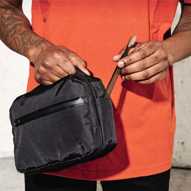 Travel Kit 2 Organizer X-Pac Nylon 2.5L Hanging Toiletry Bag Waterproof Dopp Kit Minimalist EDC Pouch for Travel
