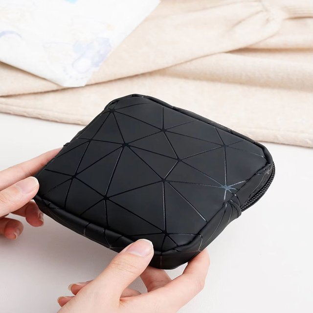 Women Cosmetic Bag Coin Purse Makeup Bag Tampon Storage Bag Sanitary Napkin Bag Student Sanitary Pads College Dorm Essentials