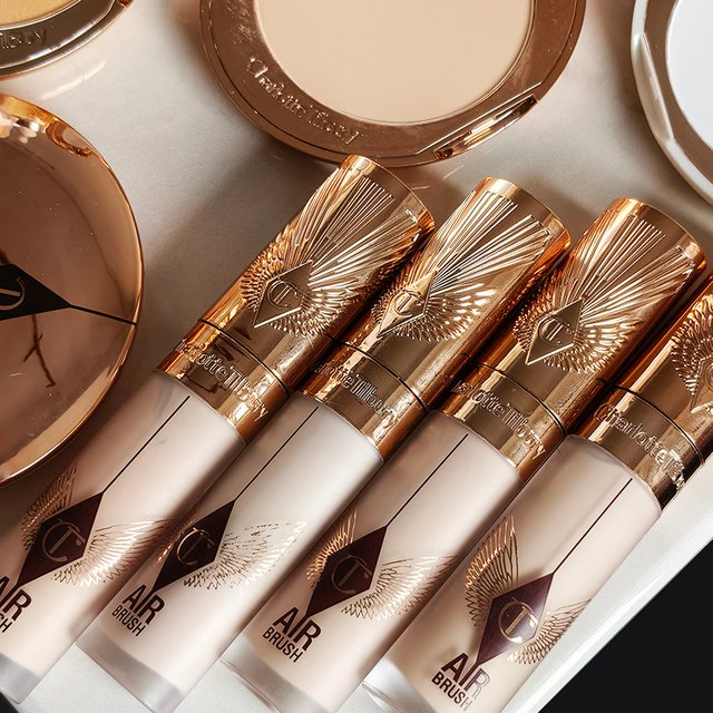 Hot Charlotte Setting Spray New Concealer Liquid Covering Spots Covering Dark Circles Under The Eyes Tilbury Portable Cosmetics