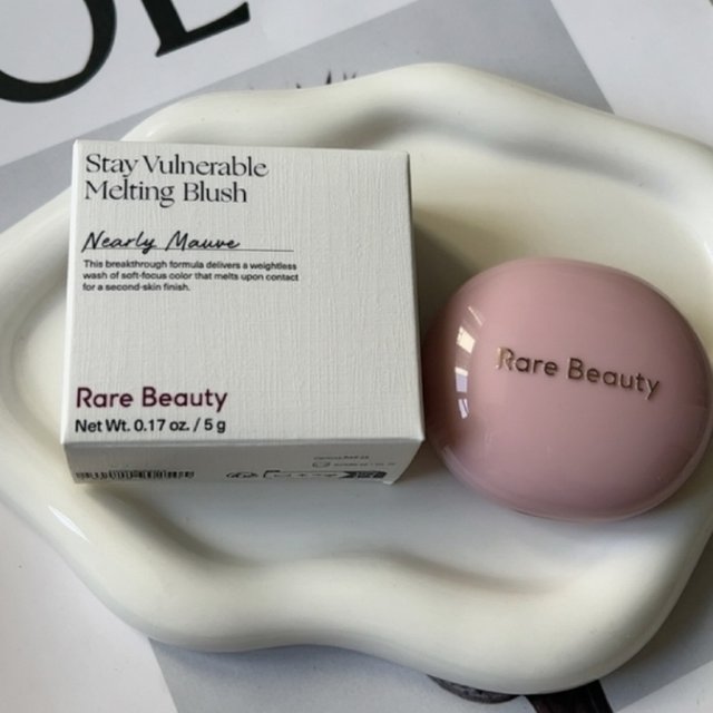 Rare Beauty Rose Neutral Mauve Blush Powder Portable Makeup Liquid Blush Moisturizing Dual-use Waterproof Lip Glaze Plump Smooth