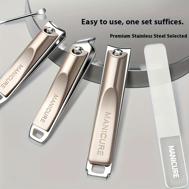 High-Quality 5pcs Nail Care Set Including Nail Clippers a Nano File And an Ear Scoop All Packed in a Portable Storage Case