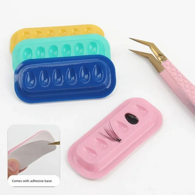 100pcs Eyelash Glue Hoder with Tape Base Can Be Fixed 6 Holes Glue Tattoo Pigment Makeup Tools Eyelash Extension Plastic Pallet