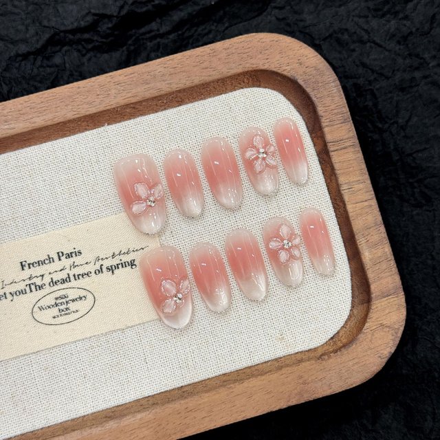10pcs Solid Color Handmade Fake Nails 3D Relief Ice Crystal Flower Press On Nails Sweet Blush Cat's Eye Glossy Almond False Nail