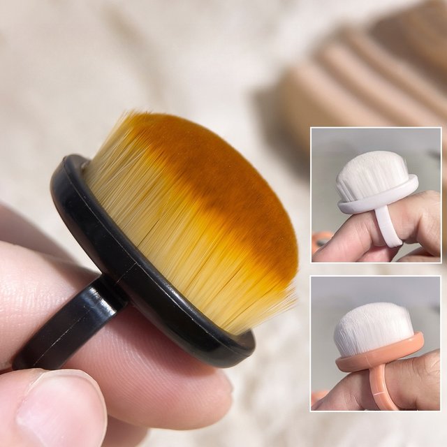 Nail Dust Brush Finger Ring Soft Bristle Brush for Cleaning Fingernails Nail Brushes Prep Manicure Tools Blush Brush
