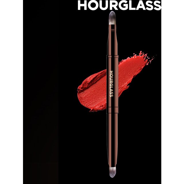 Hourglass Makeup Brush- No.16 Retractable Double-Ended Lip Brush Soft Fiber Hair Fashion Design Single Lip Brush