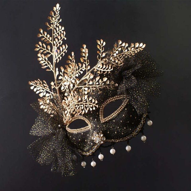 Golden Banquet Pearl Half Face Mask Beauty Cat Face Halloween Makeup Ball Mask