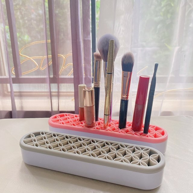 Silicone Makeup Brush Holder Cosmetic Storage Organizer Lipstick Eyebrow Pencil Display Rack Portable Desktop Beauty Storage Box