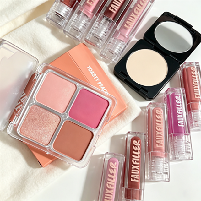 Fashion Four Color Powder Blusher Matte Natural Shiny Waterproof Sweat Resistant Facial Contour Makeup Blush Pin Soft Makeup