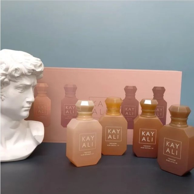 KAYALI 4x30ML Perfume Gift Set Unisex Eau de parfum Long Lasting Floral Musk Luxury Fragrance Collection