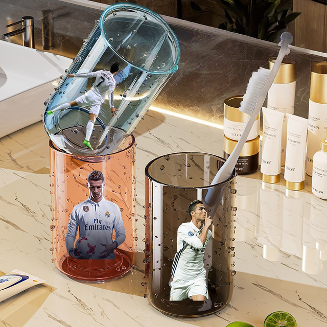 Football Star Cristiano Ronaldo Mouthwash Cup Toothbrush Storage Large Capacity Nordic Plastic Cup Bathroom Supplies Fan Gift