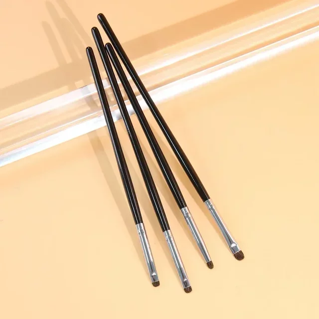 4pcs Detail Small Eyeshadow Make Up Brush Pony Hair Precision Eye Shadow Makeup Brushes Tapered Smudge Cosmetic Tools