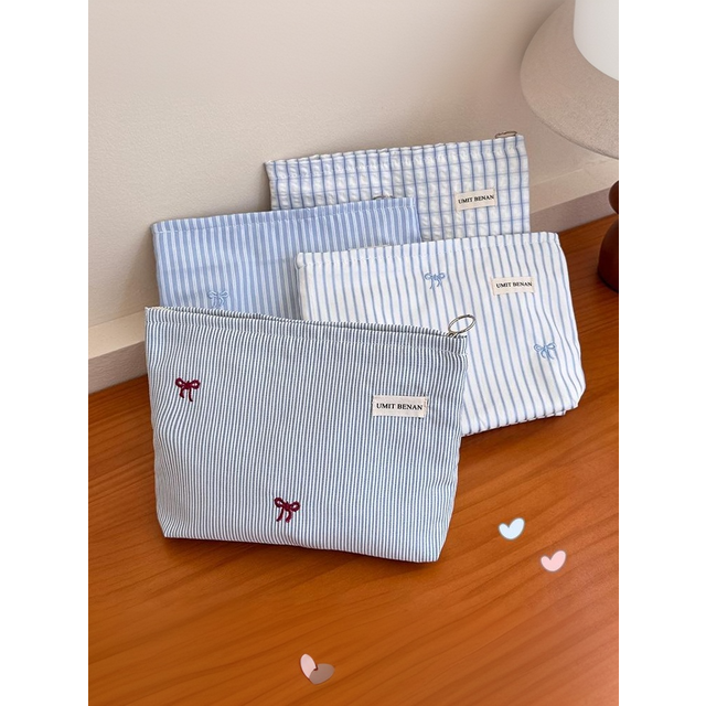 Light Blue Striped Bow Cosmetic Bag, Women Travel Makeup Organizer With Zipper, Multi-Use Toiletry Pouch