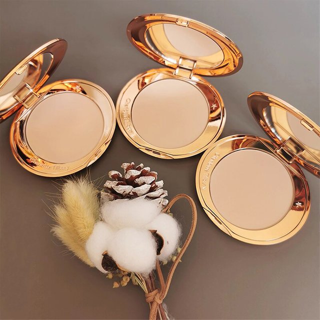 Luxury CT Setting Spray 200ml Moonlit Glow Powder Oil-Control Pressed Powder Waterproof Makeup Pillow Talk Lipstick Cosmetics