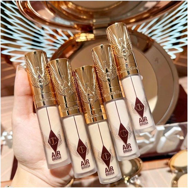 Fashion CT Setting Spray New Concealer Liquid Covering Spots Covering Dark Circles Under The Eyes Natural Moisturizing Cosmetics