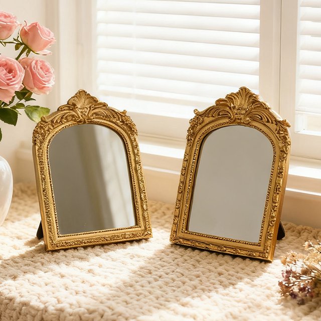 Vintage Arched Carved Mirror Luxurious Desktop Makeup Mirror Home Bedroom Decoration Gift