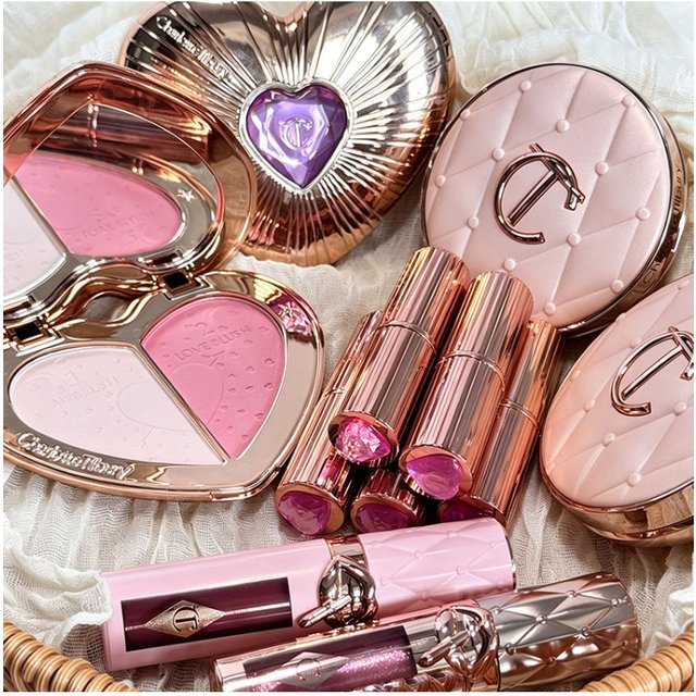 CT Pink Two-tone Blush Lasting Beauty Makeup Diamond Gold Tube Lipstick and Air Cushion Lightweight Lasting Moisture Cosmetics