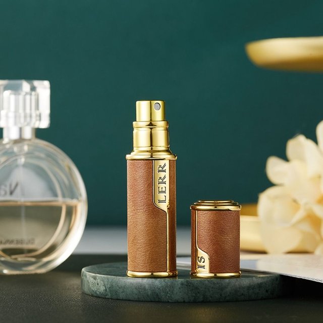 Fragrance Bottom-filled Bottle Self-pumping Atomizer 5ML Leather Spray Bottle Cologne Moisturizer Fine Mist Atomizer Gift