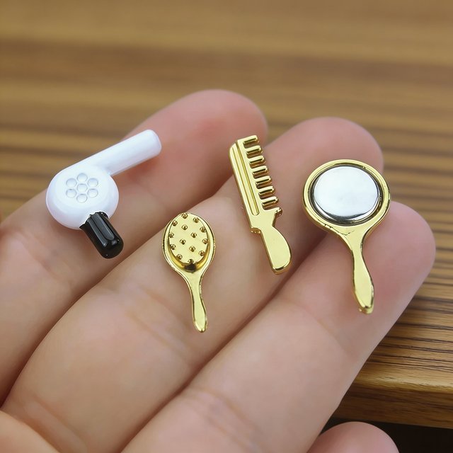 1/12 Dollhouse Miniature Accessories Mini Hairdressing Set Simulation Comb Mirror Hair Dryer Model Toy for Doll House Decoration