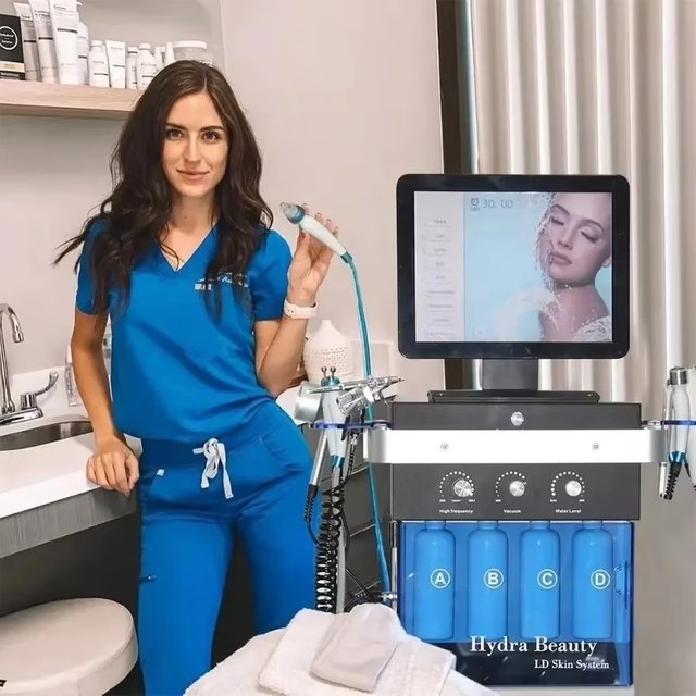 Newest 14-in-1 Women's Beauty Device: Bubble Oxygen Facial Cleansing Brush 2026