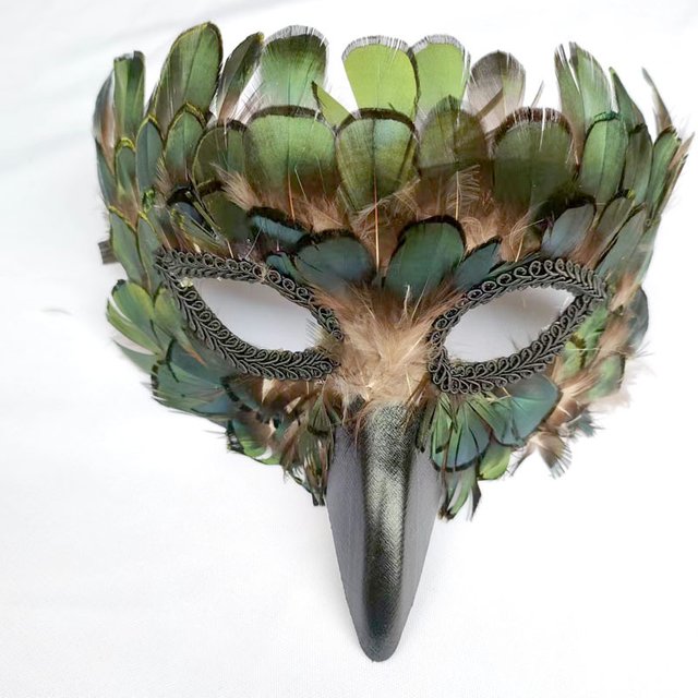 Carnival Feather Mask Mysterious Half Face Mask for Dance Party Bird Costume Accessories Stage Performance Ball Face Mask