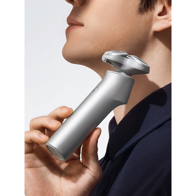 Original Mijia Electric Shaver Triple Floating Heads LED Display IPX7 Waterproof USB Rechargeable Men Portable Beard Razor