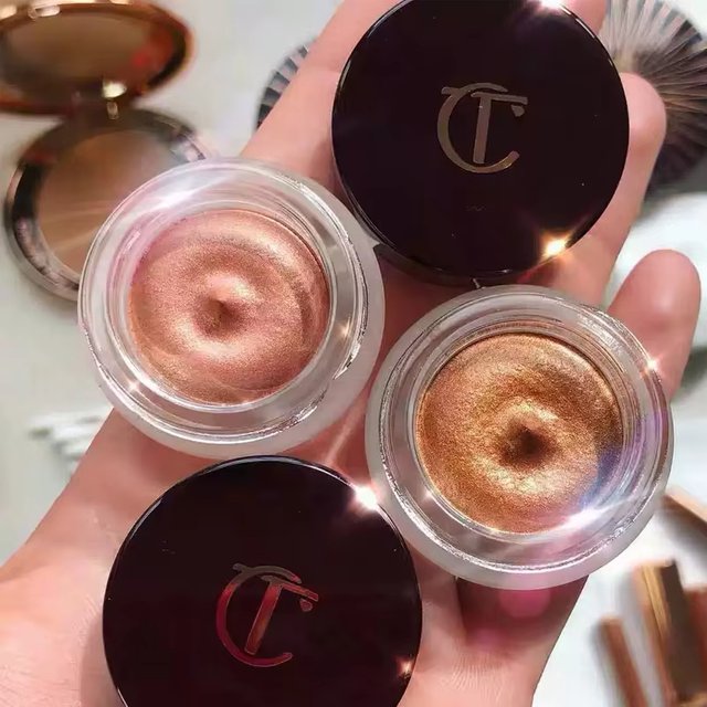 Charlotte Tilbury Monochrome Pearl Eyeshadow&Highlight And Contour Palette&Lip Gloss Plumping Hydrating Long Wear Makeup Gifts