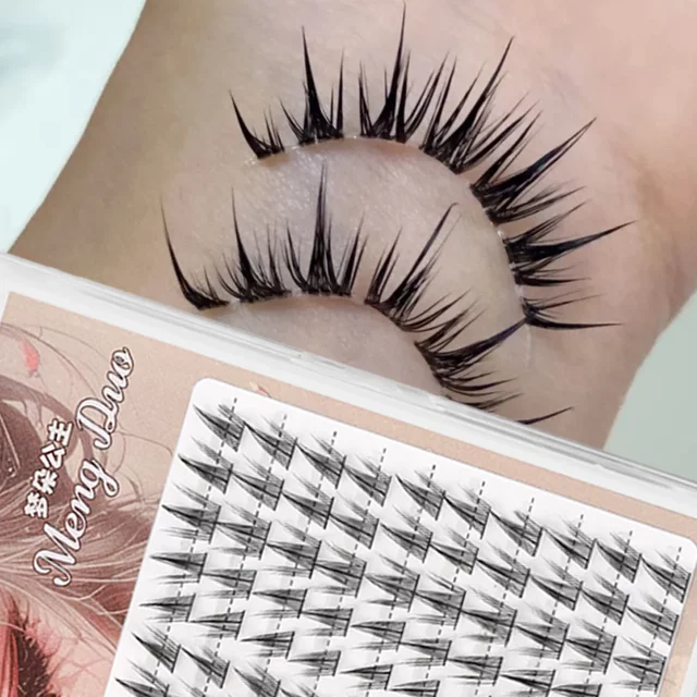 1/Box 100 Bündel Falsche Wimpern Braune Sonnenblumen-Wimpern Natürliche Manga-Anime-Wimpern Einzelne Wimpernverlängerung Make-up