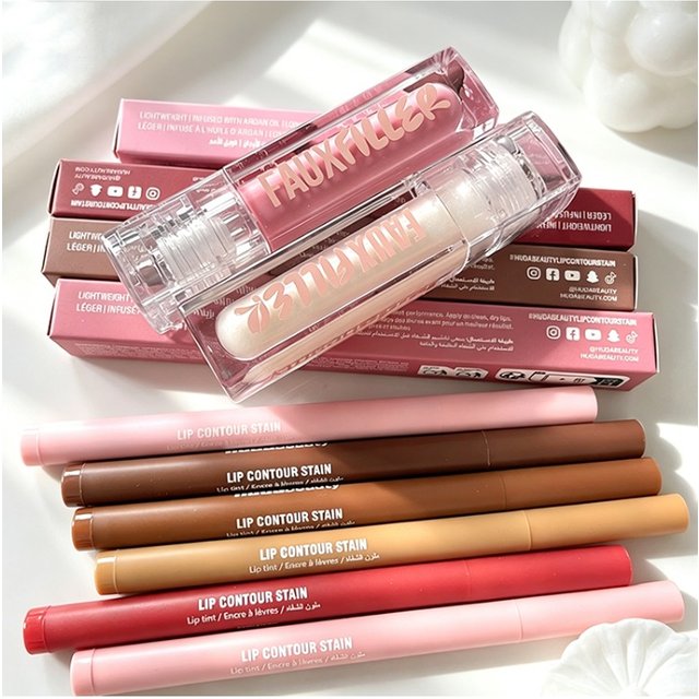 9 Color Lip Gloss Long-Lasting Waterproof Sweatproof Easy Coloring Non-fading Color Rendering Lip Liner Pen Set Beauty Makeup