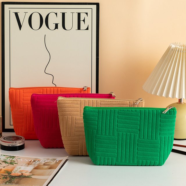 Makeup Bag Towel New Large Capacity Portable Travel Home Cosmetics Storage Bag Bucket Shaped Bag