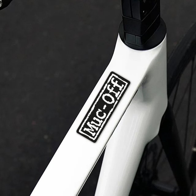 1 Piece MUC-OFF Waterproof Bike Sticker - Creative Sunscreen Decoration for Outdoor Cycling Lovers, Suitable for Road Bikes