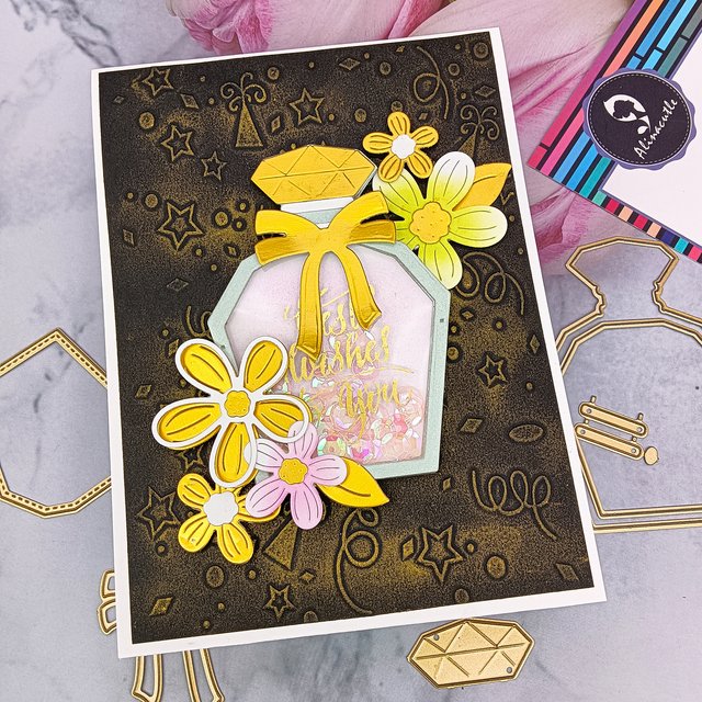 Matrice de découpe en métal pour flacon de parfum, idéale pour la création de cartes cadeaux, de cartes artisanales, de cartes de vœux DIY, le scrapbooking et les albums.