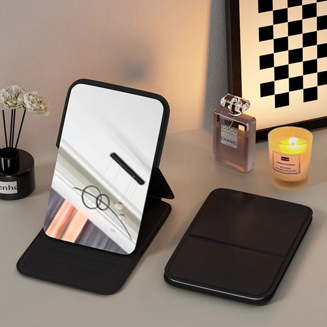 Folding Small Mirror, Portable Household Desktop Makeup Mirror, Student Dormitory Makeup Mirror, Men's and Women's Folding Mirror