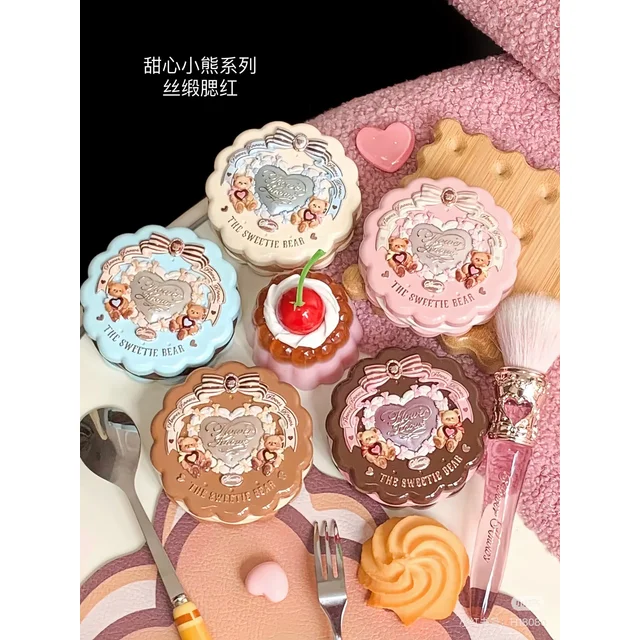 Flower Knows The Sweetie Bear Embossed BlushLong Lasting Waterproof Blusher Palette Makeup