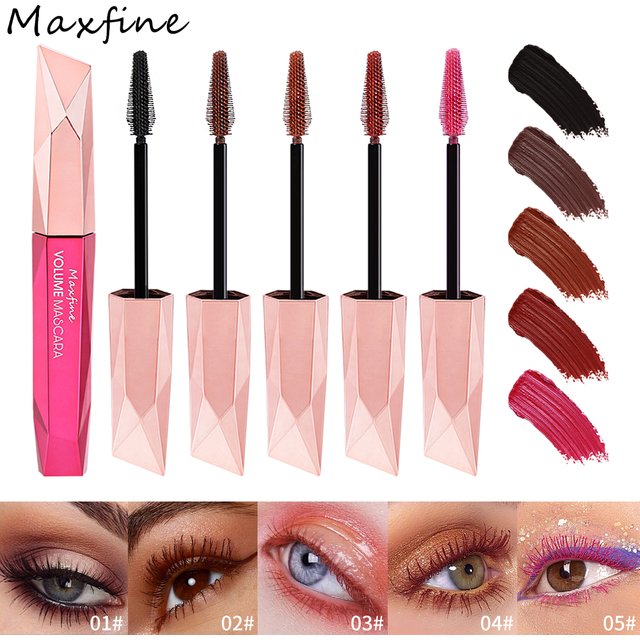 Le mascara épais multicolore étend la forme des cils imperméable sans boucles, avec des baies brunes