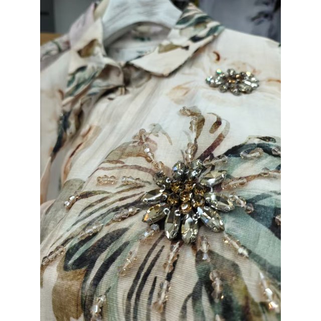 Luxury Design Summer Sparkle Diamonds Crystal Stitch Lightweight Sunscreen Shirts Blouses for women's Thin Top Woman Clothing