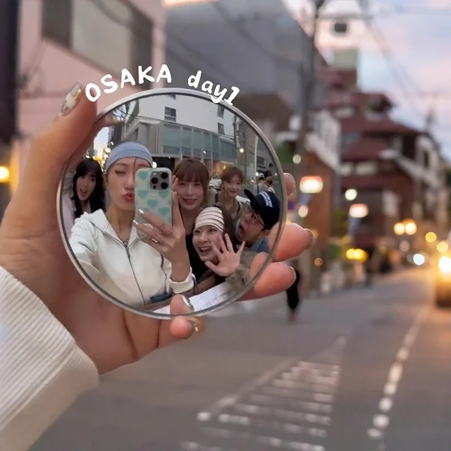 Mini Round Selfie Mirror Set Portable Wide Angle Convex Spherical Mirror 9.5cm For Travel Selfie Photo Makeup Mirror Props