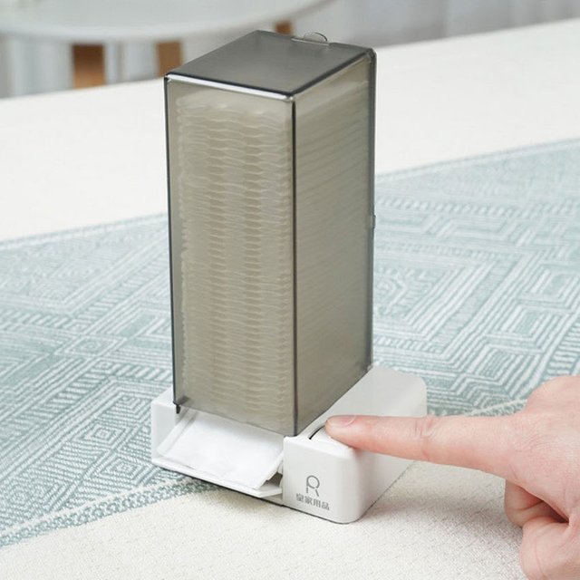 Press Out Square Holder Press Type Cosmetic Makeup Cotton Pads Organizer Wall Hanging Use Closed Design for Lint Free Nail Wipes