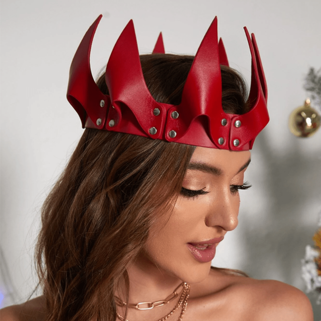 Women's Punk Crown Mask-Halloween Costume Party Makeup, for Goth, Queen, Role-Playing - Easy-to-Wear Party Accessory