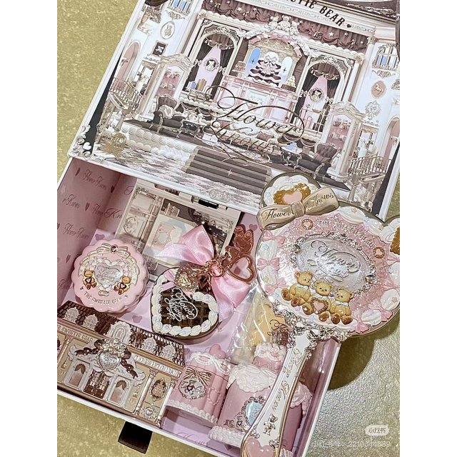 Flower Knows The Sweetie Bear 12 Parts Makeup Gift Lip Glaze Blush Eye Shadow Concealer set Box