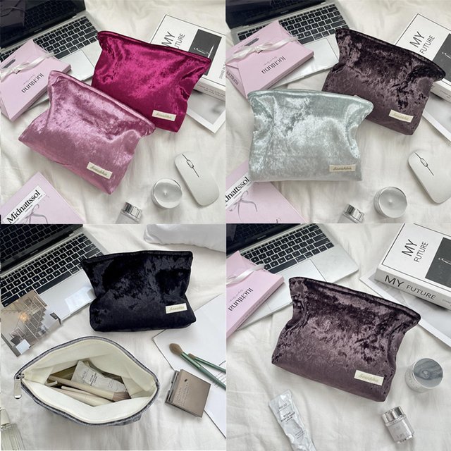 Soft Velvet Makeup Bag Large Capacity - Women's Portable Cosmetic Pouch Travel Toiletry Bag with Zipper ,Gift for Her