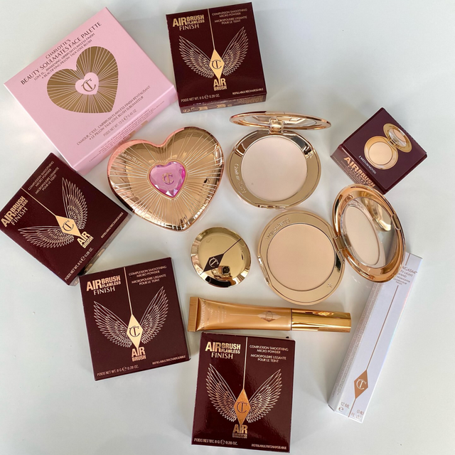 Charlotte Tilbury Cosmetics Flawless Liquid Highlighter Moisturises Skin Luxury Palette Satin-matte Shimmer Metallic Finishes