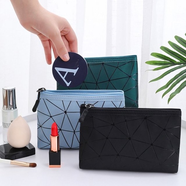 Waterproof Cosmetic Bag Fashion PU Leather Coin Purse Makeup Organizers Large Capacity Travel Wash Bag Toilet Storage Bag