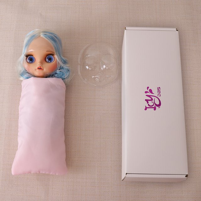 For ICY DBS Blyth Doll 1/6 BJD Doll Accessories Sleeping Bag and Face Mask Gift Box Toy