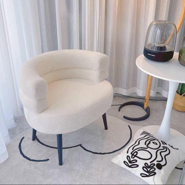 Modern simple household lazy sofa, lamb wool soft and comfortable makeup stool, girls bedroom arc bedside stool