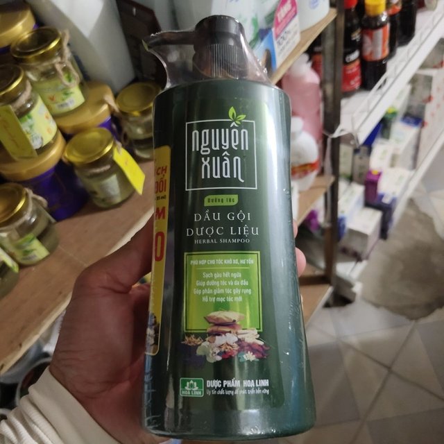 Vietnamese shampoo 350ml nguyen xuan dau goi duoc lieu